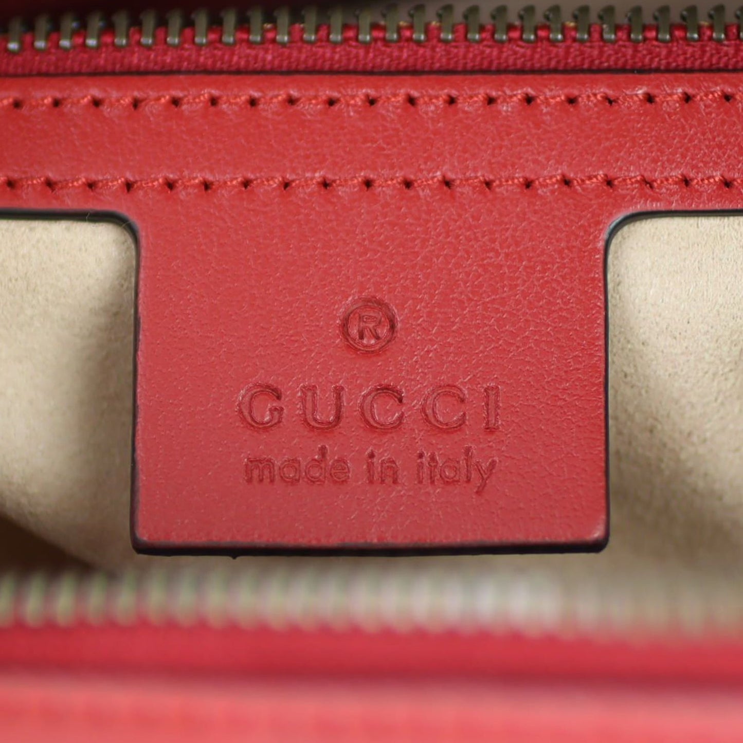 Gucci GG Marmont Matelasse Shoulder Bag