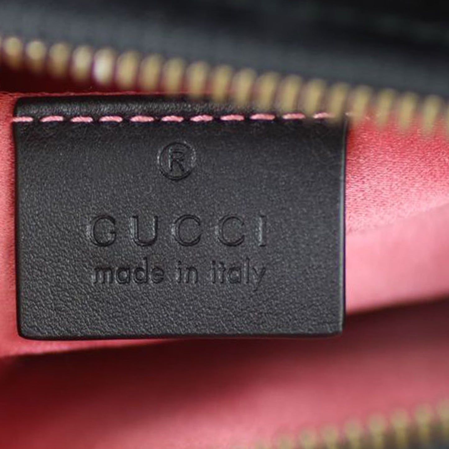 Gucci GG Marmont Matelasse Velvet Belt Bag