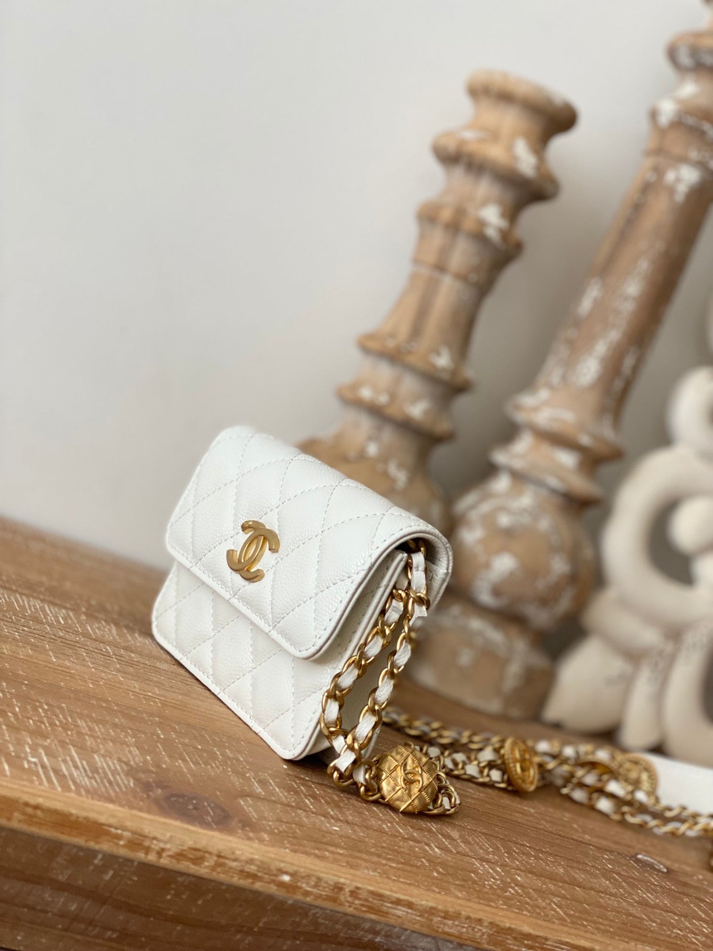 CHL Clutch With Chain White For Women Bags 4.8in/12.3cm