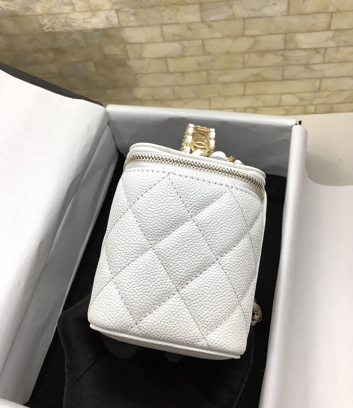 CHLSmall Vanity Case White For Women Bags 5.9in/15cm