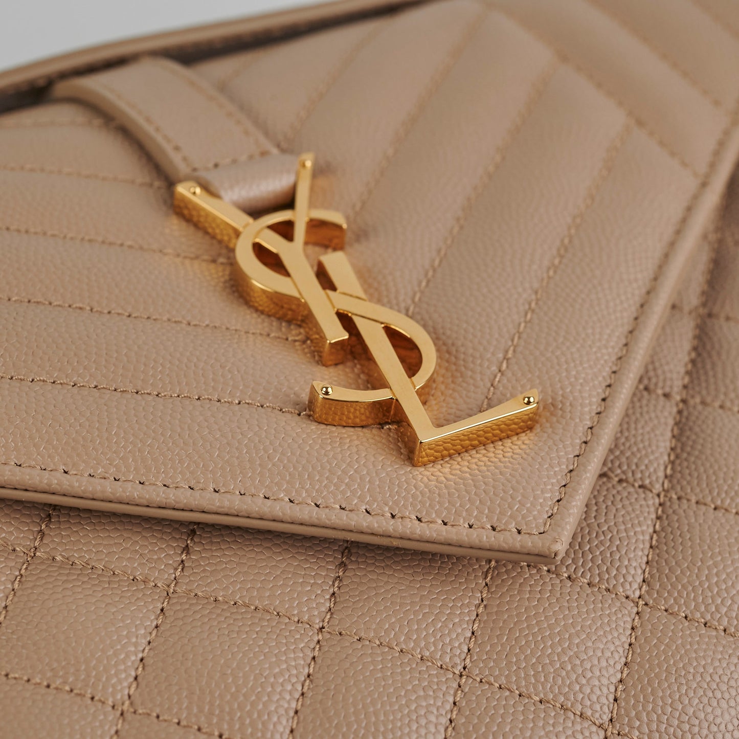 Saint Laurent Medium Envelope Beige