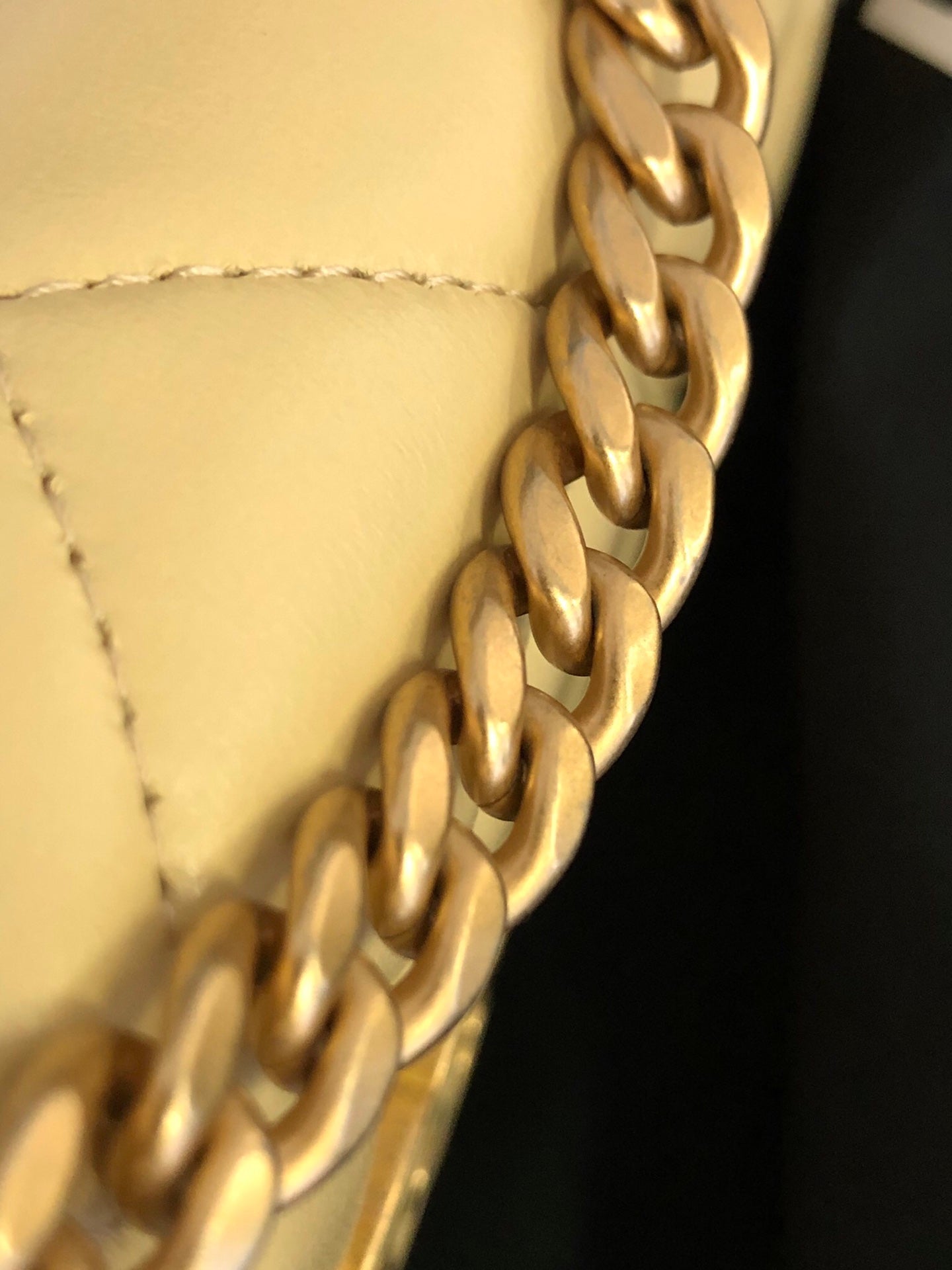 CHLSpring And Summer 22C Yellow For Women Bags 6.1in/15.5cm