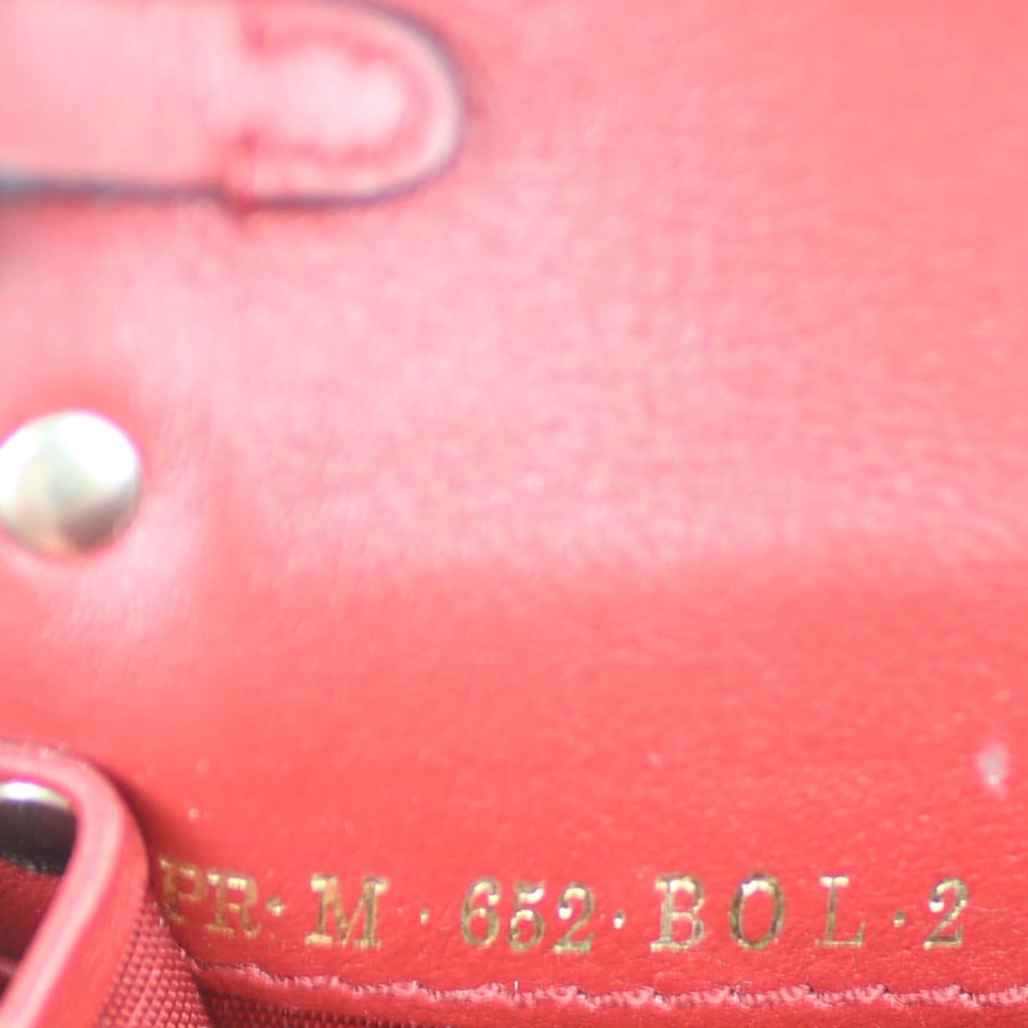 Valentino Rockstud Chain Wallet