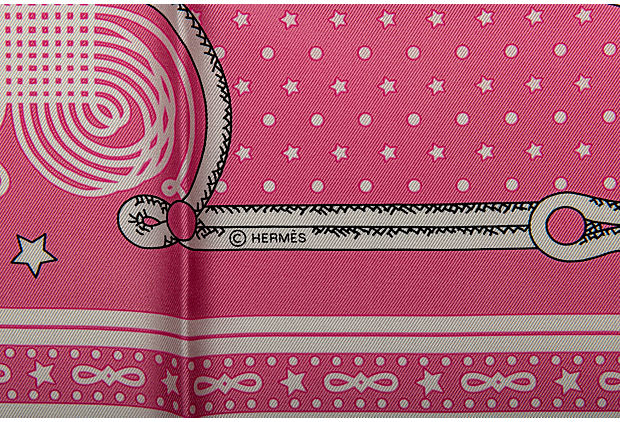 Hermes Pink Bandana Brandebourg