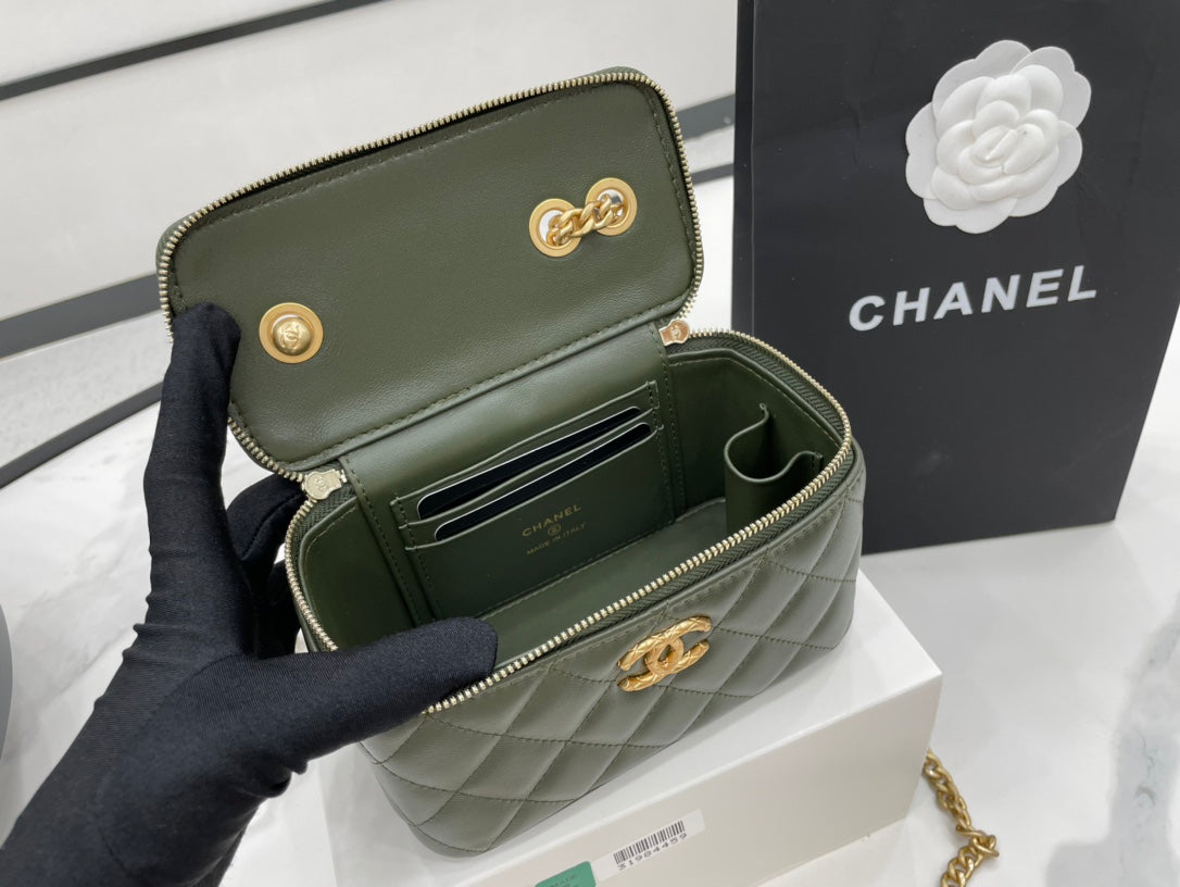 CHLSmall Vanity Case Emerald Green For Women, Women’s Bags 5.9in/15cm