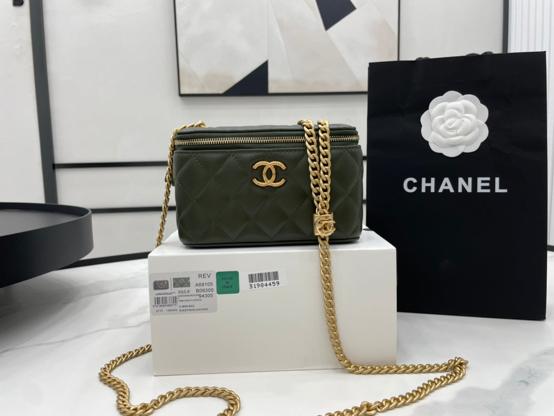 CHLSmall Vanity Case Emerald Green For Women, Women’s Bags 5.9in/15cm