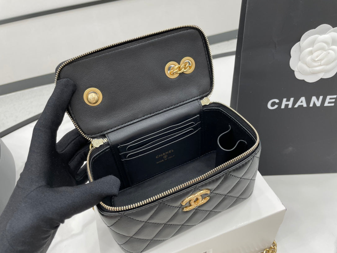 CHLSmall Vanity Case Emerald Green For Women, Women’s Bags 5.9in/15cm