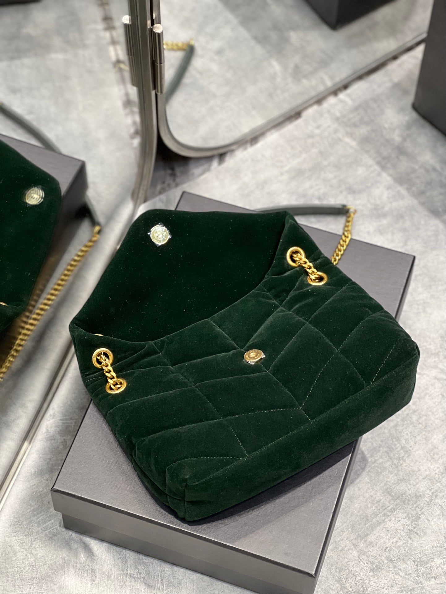 YSSL Puffer Small Chain Bag Dark Green For Women, Women’s Bags 11in/29cm YSL‎