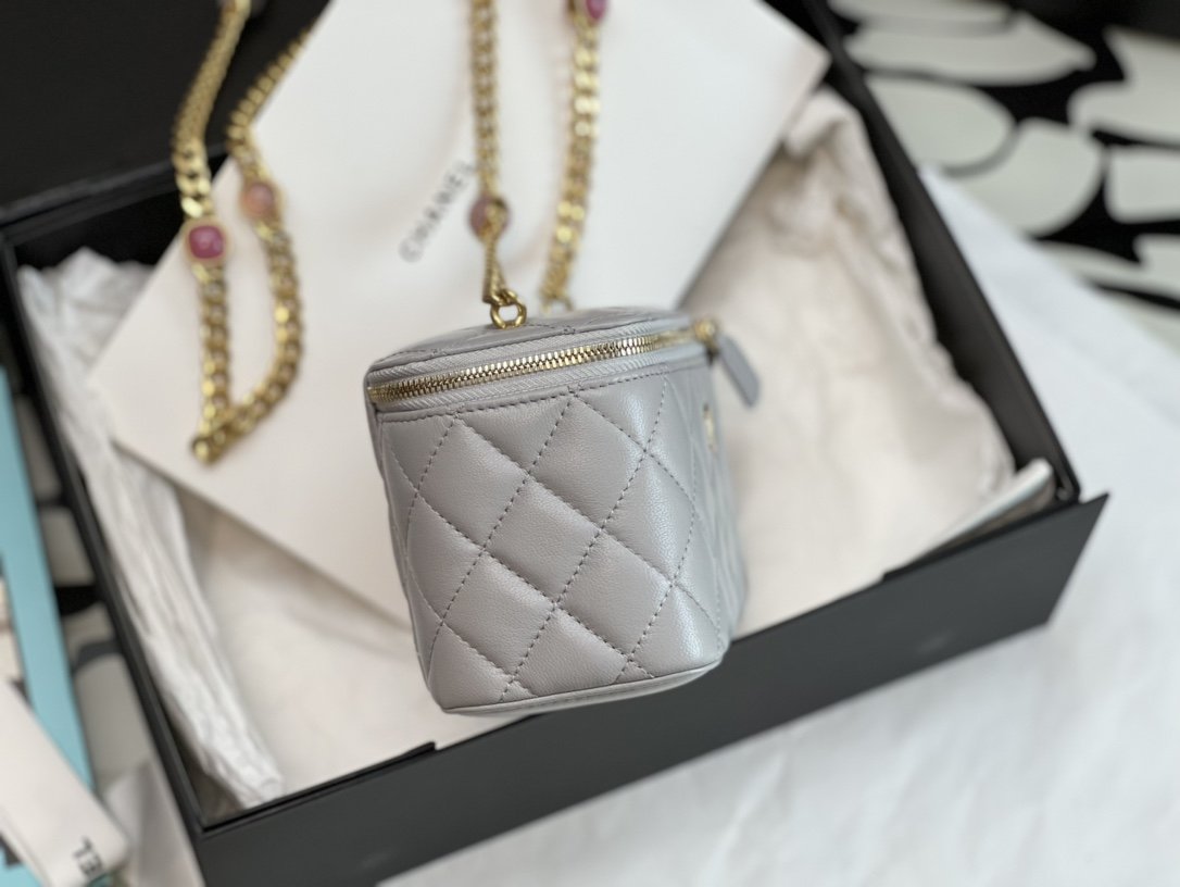 CHLVanity With Chain Gray For Women Bags 6.2in/16cm