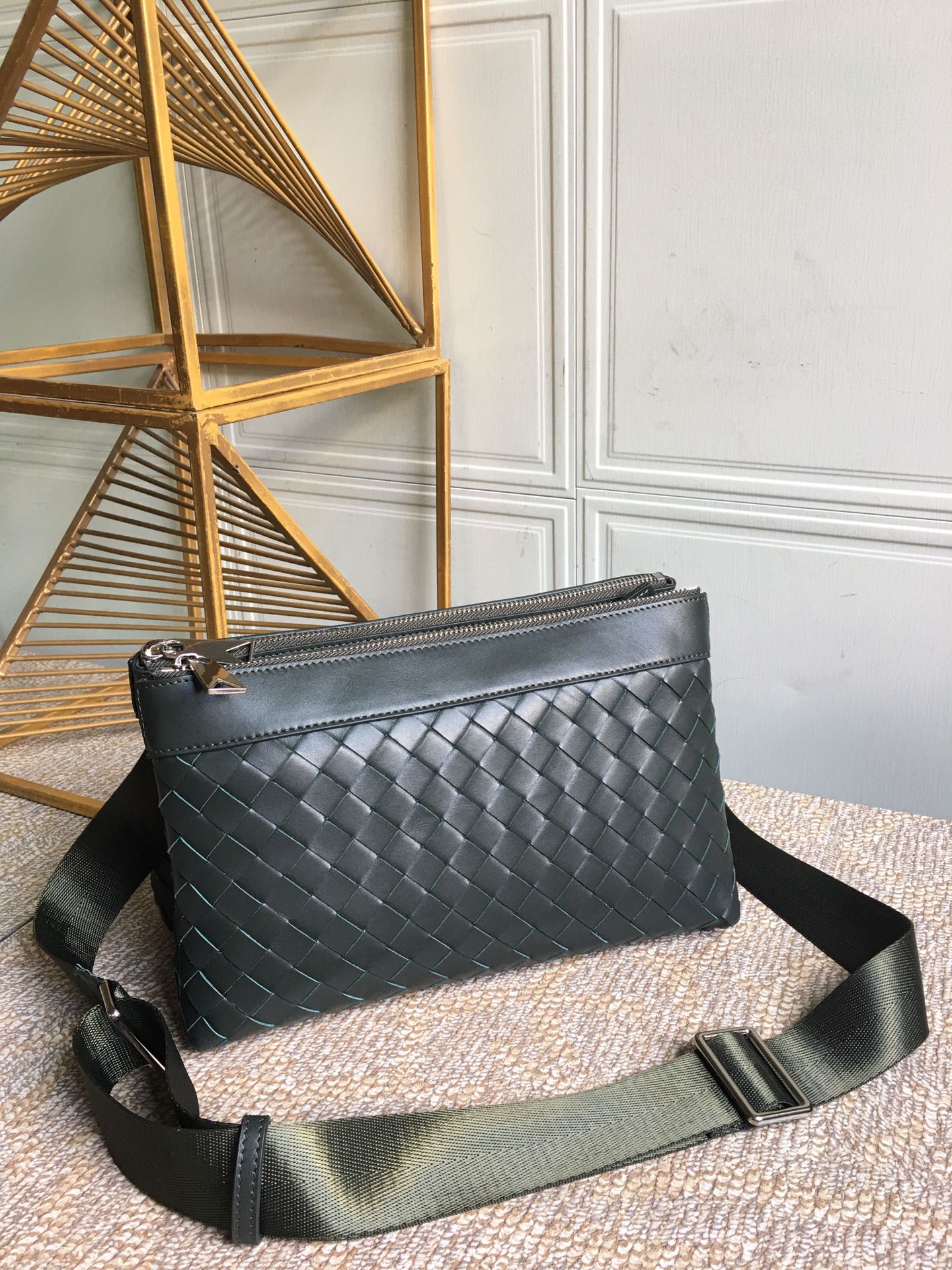 Top Quality Classic Intrecciato Green, For Women, Women’s Bags 10.2in/26cm